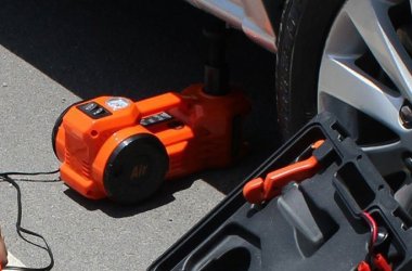 Electric Car Jacks